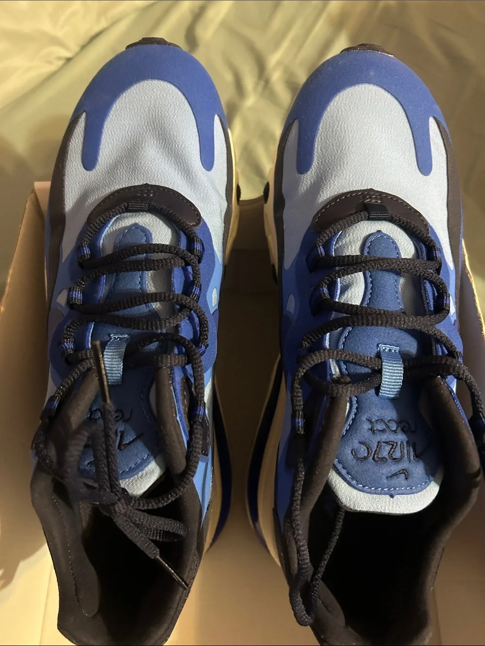 Nike Kids Blue and Light Blue Sneakers